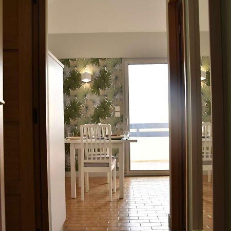 Appartement 2 Pieces Renove, Climatise, Avec Balcon Et Parking Prive - 4 Couchages, Gruissan - Fr-1-229-783 Екстериор снимка